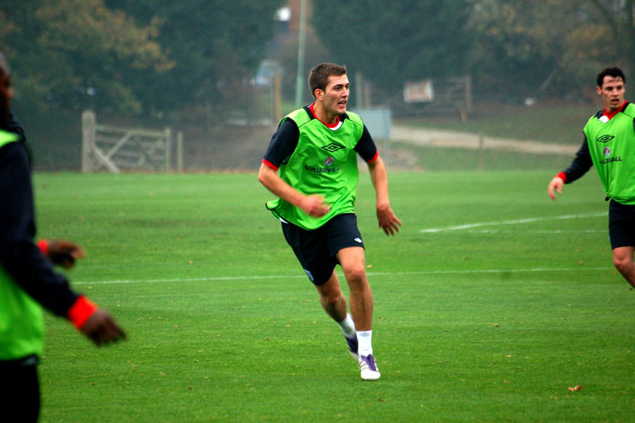 Midfielder Gary Gardner in training with the England Under-21s.